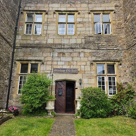 2 Stanhope Hall B&B Bishop Auckland Dış mekan fotoğraf
