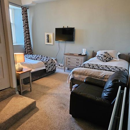 2 Stanhope Hall B&B Bishop Auckland Dış mekan fotoğraf