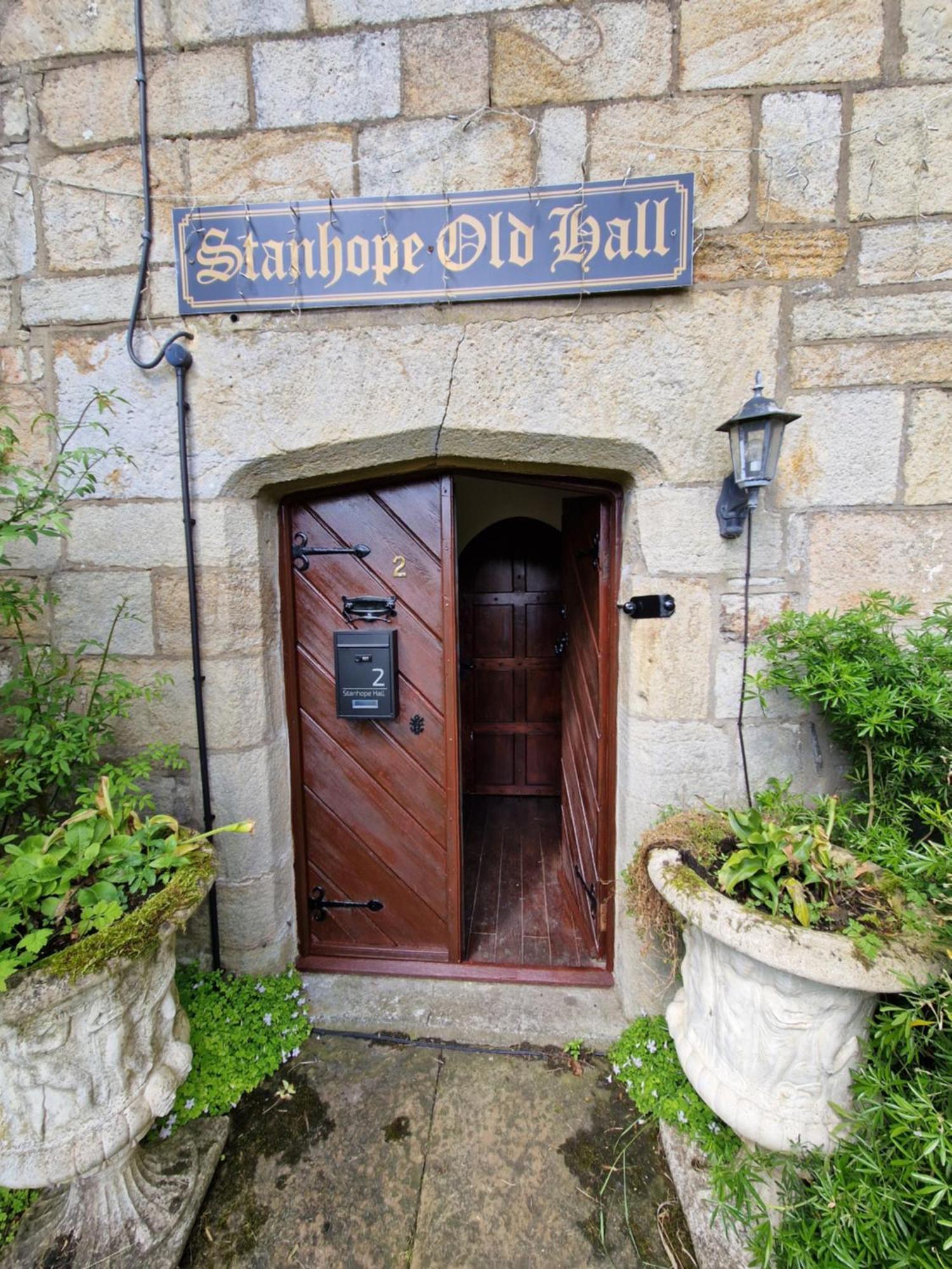 2 Stanhope Hall B&B Bishop Auckland Dış mekan fotoğraf